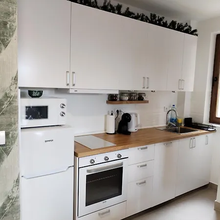 B9 Divcinova Lägenhet *